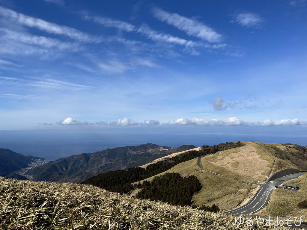 仁科峠からの高原と駿河湾眺望